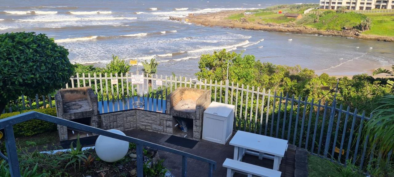 마게이트 Aride 4 Awesome View Of Uvongo Main Swimming Beach From Communal Braai Area 아파트 외부 사진