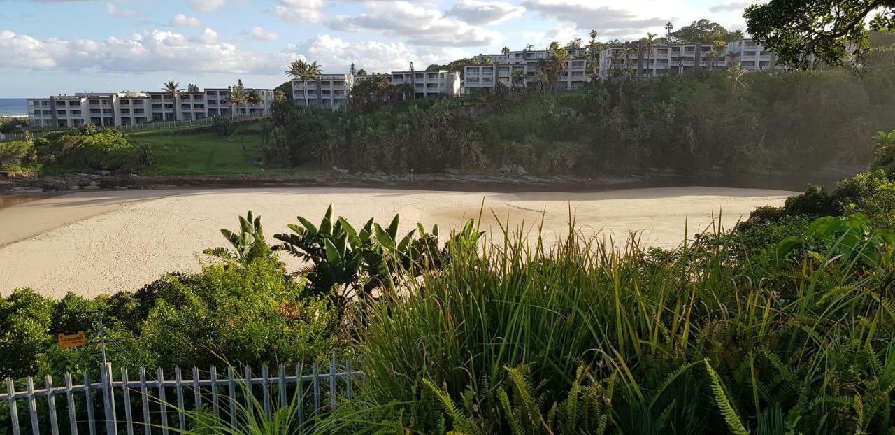 마게이트 Aride 4 Awesome View Of Uvongo Main Swimming Beach From Communal Braai Area 아파트 외부 사진